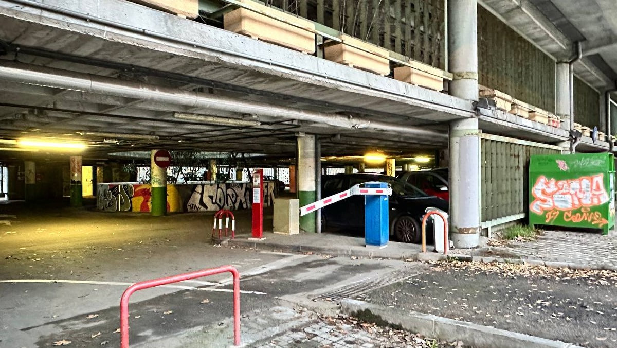 VOX Majadahonda pide inspección urgente del aparcamiento de la estación RENFE