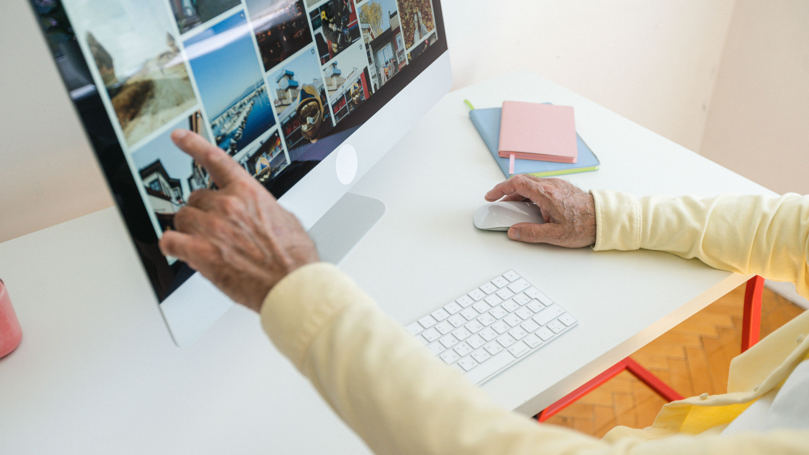Majadahonda lanza un programa de alfabetización digital para mayores Majadahonda lanza un programa de alfabetización digital para mayores
