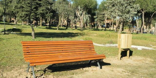 Los parques de Majadahonda renuevan su mobiliario