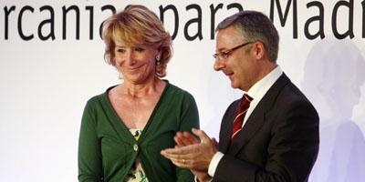 José Blanco y Esperanza Aguirre presentan el eje transversal del Plan de Cercanías José Blanco y Esperanza Aguirre presentan el eje transversal del Plan de Cercanías