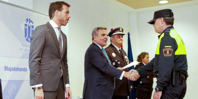 Homenaje a la Policía Local con motivo de la Festividad de Santa Catalina Homenaje a la Policía Local con motivo de la Festividad de Santa Catalina