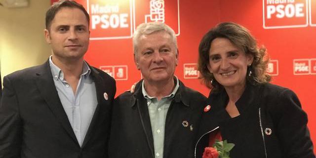 Manuel Fort pide la movilización del voto progresista arropado por Borja Cabezón y Teresa Rivera