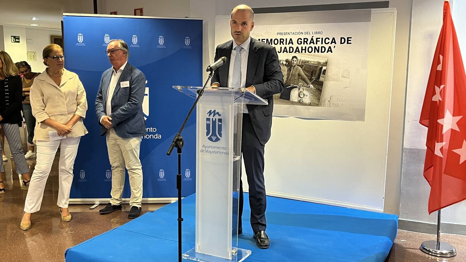 Presentado el libro 'Memoria Gráfica de Majadahonda'