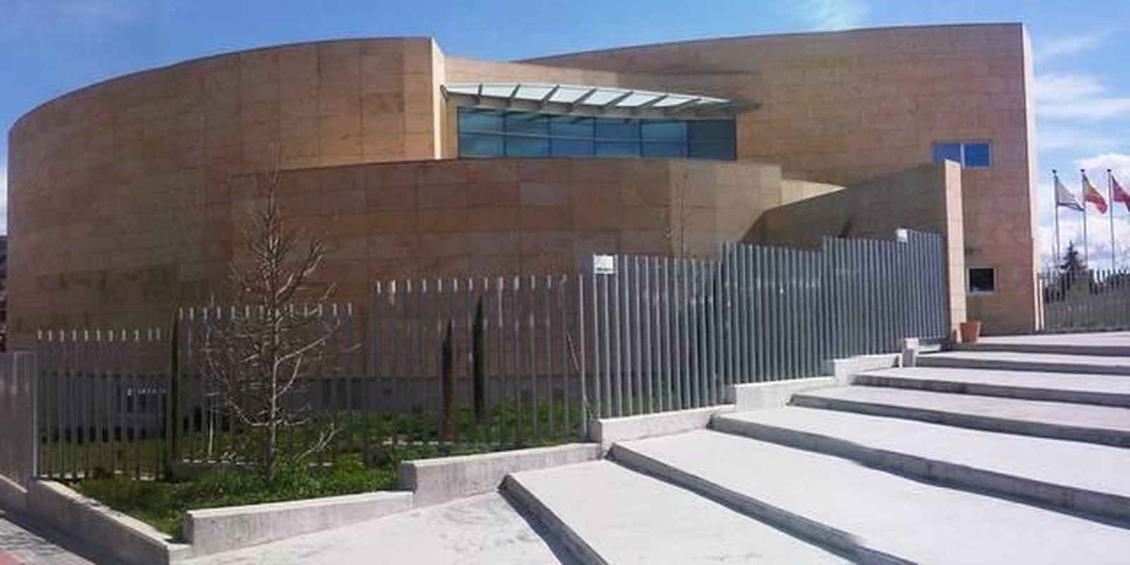 Cs Majadahonda pide ampliar el horario de la biblioteca y la construcción de más salas de estudio Cs Majadahonda pide ampliar el horario de la biblioteca y la construcción de más salas de estudio