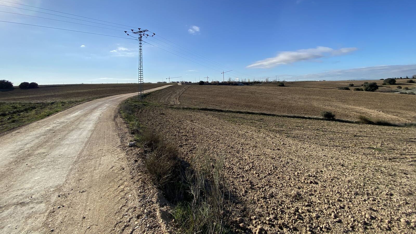 Finalizan las obras en cinco caminos públicos de Majadahonda Finalizan las obras en cinco caminos públicos de Majadahonda