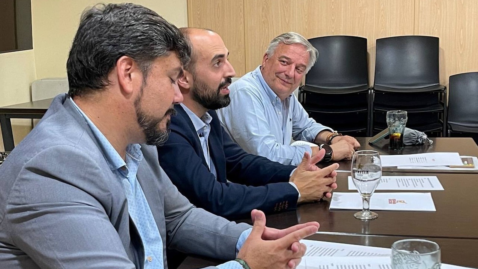 Vox Majadahonda rechaza la propuesta de 'cohousing' del PSOE aprobada en el Pleno: "Es inadmisible que se abandone de esta manera a nuestros mayores" Vox Majadahonda rechaza la propuesta de 'cohousing' del PSOE aprobada en el Pleno: "Es inadmisible que se abandone de esta manera a nuestros mayores"