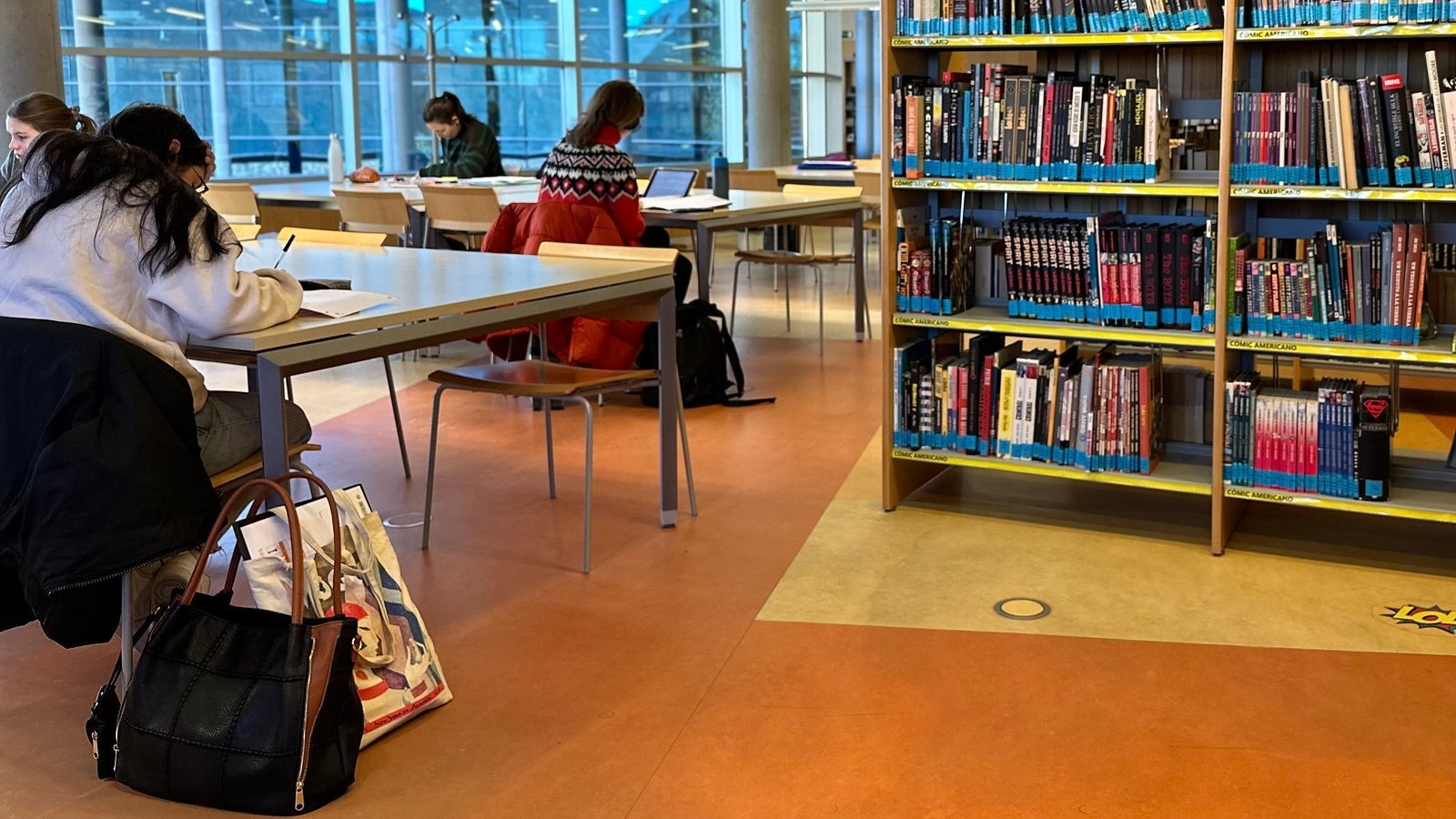 Majadahonda extiende el horario de la sala de estudio de la Biblioteca Municipal Francisco Umbral Majadahonda extiende el horario de la sala de estudio de la Biblioteca Municipal Francisco Umbral
