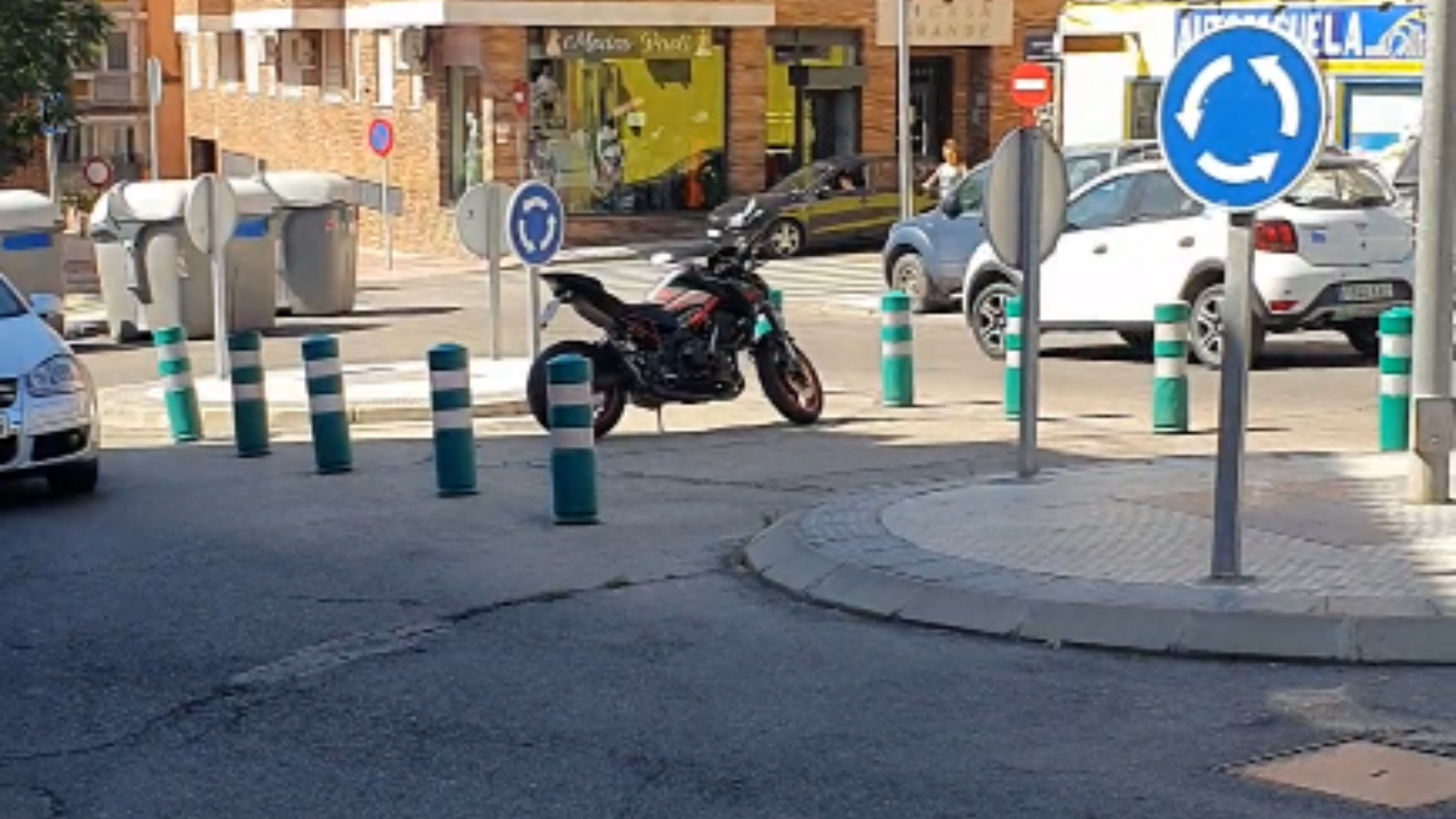 El PSOE de Majadahonda exige la eliminación de barreras arquitectónicas en el casco antiguo El PSOE de Majadahonda exige la eliminación de barreras arquitectónicas en el casco antiguo