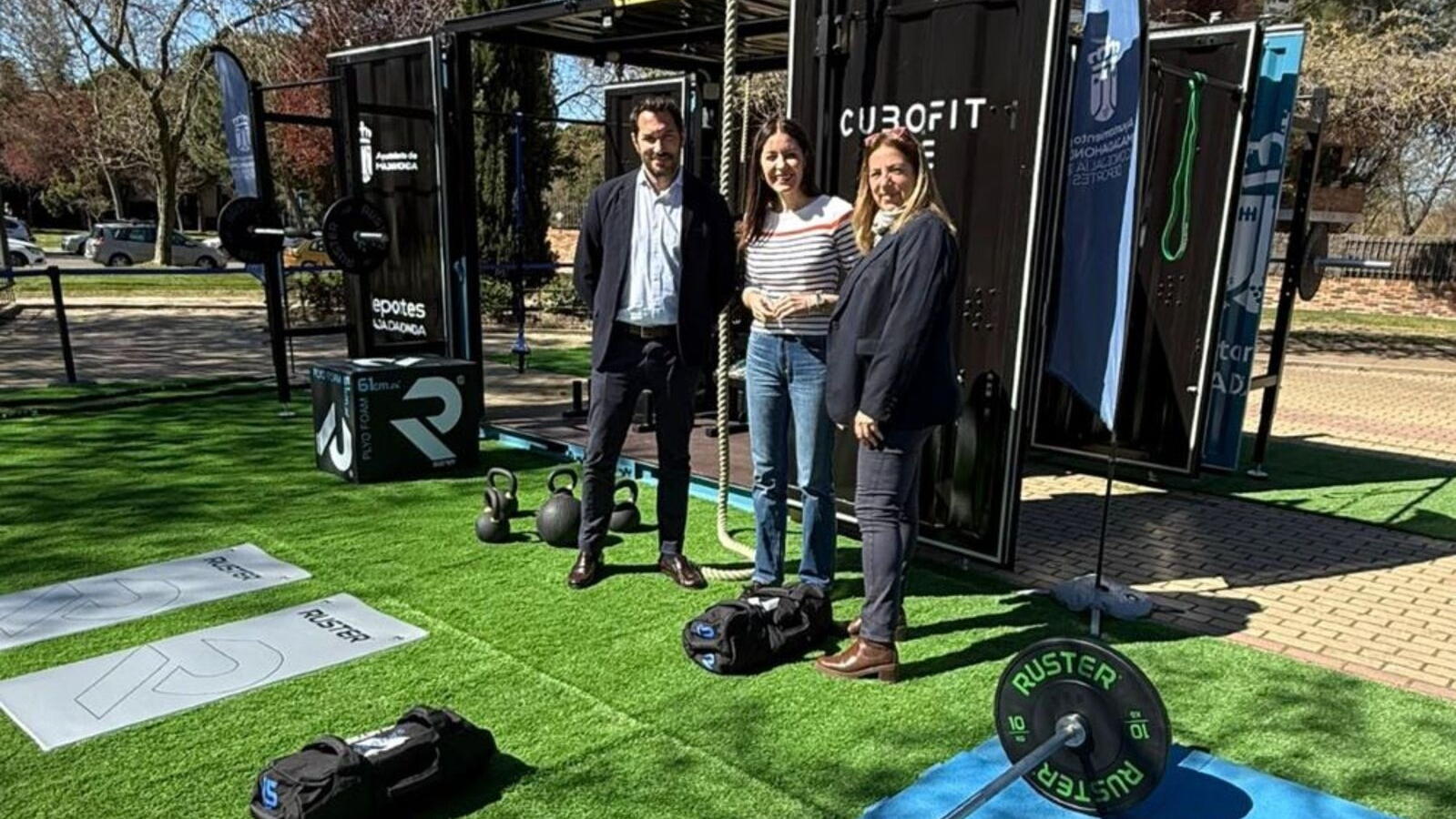 Un gimnasio que aparece en minutos: Majadahonda estrena CUBOFit en La Granadilla