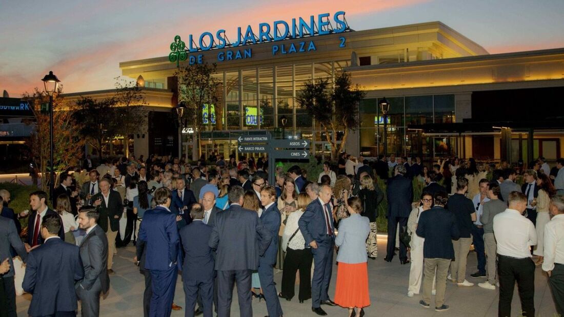 Inaugurados "Los Jardines de Gran Plaza 2" en Majadahonda