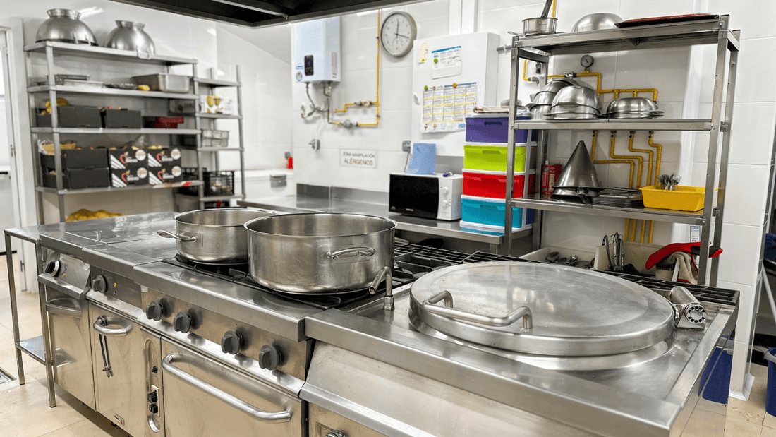 El Ayuntamiento de Majadahonda invierte más de 53.000€ en la nueva cocina del CEIP Rosalía de Castro