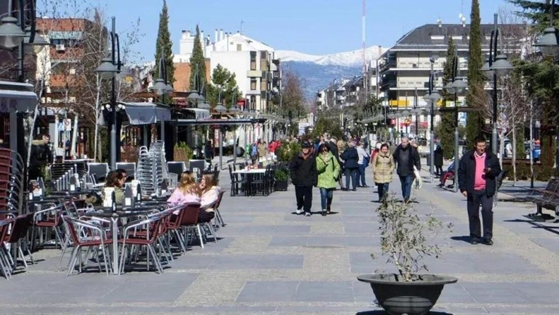 Vecinos por Majadahonda pide cumplir la Ordenanza de Terrazas